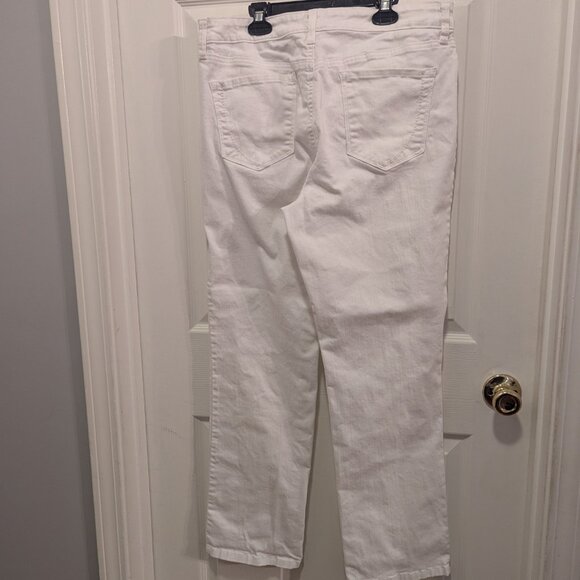Bandolino white jeans - size 14 - Picture 4 of 5